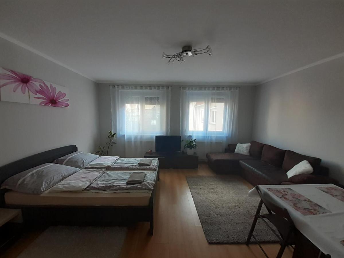 Tukan Apartman Гайдусобосло Екстер'єр фото